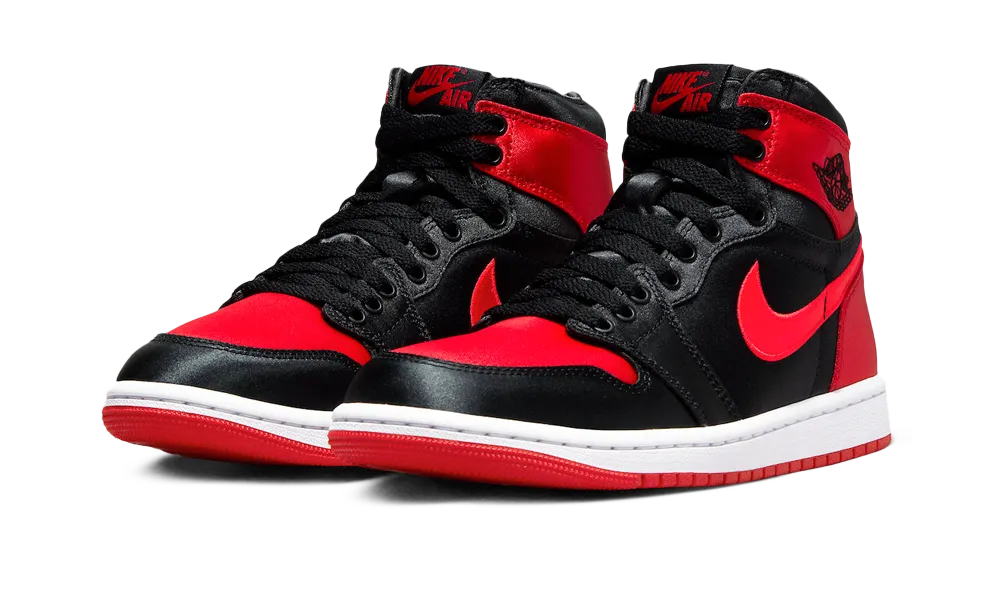 Air Jordan 1 Retro High OG Satin Bred