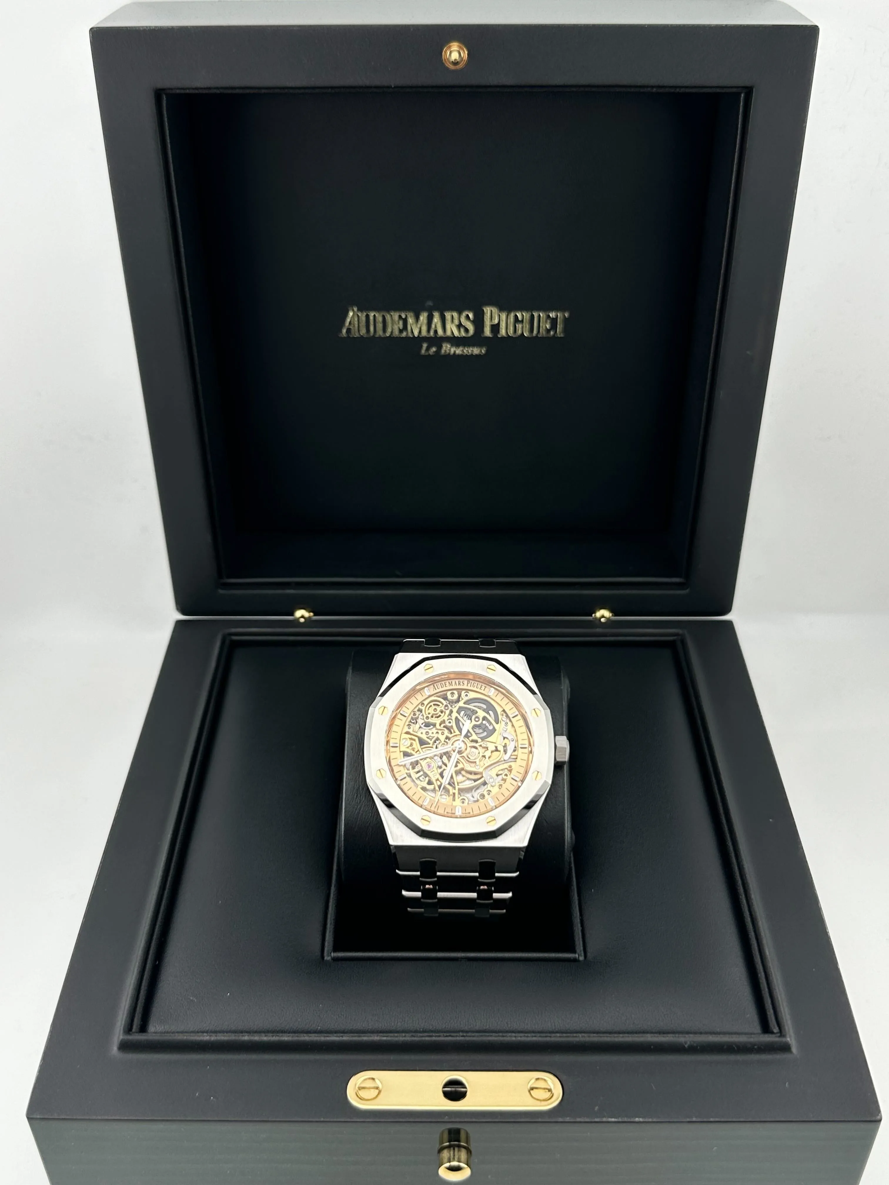 Audemars Piguet Royal Oak 15407ST.OO.1220ST.02 Double Balance Wheel Openworked Stainless Steel Pink Gold-Toned Dial (2024)