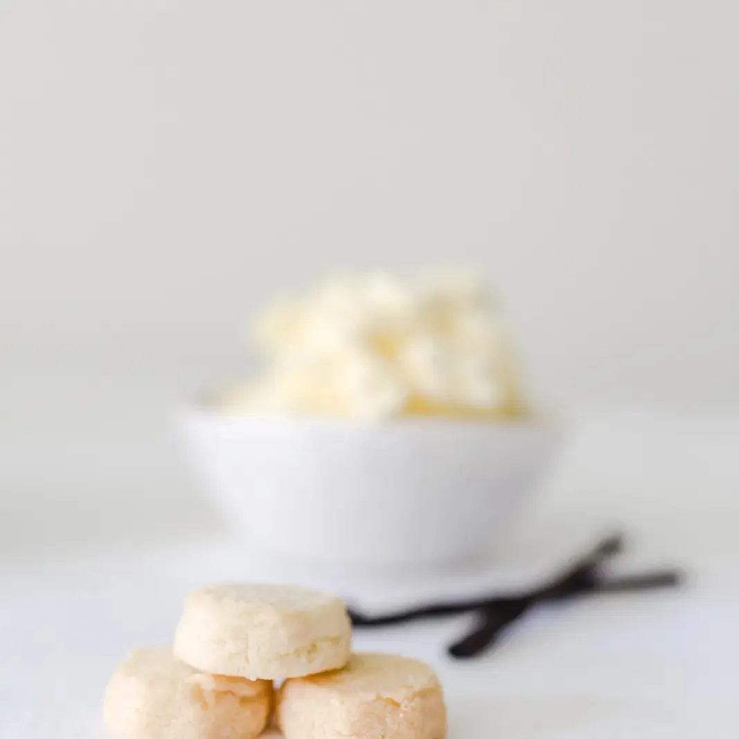 Classic Mini Shortbread Cookie Jar