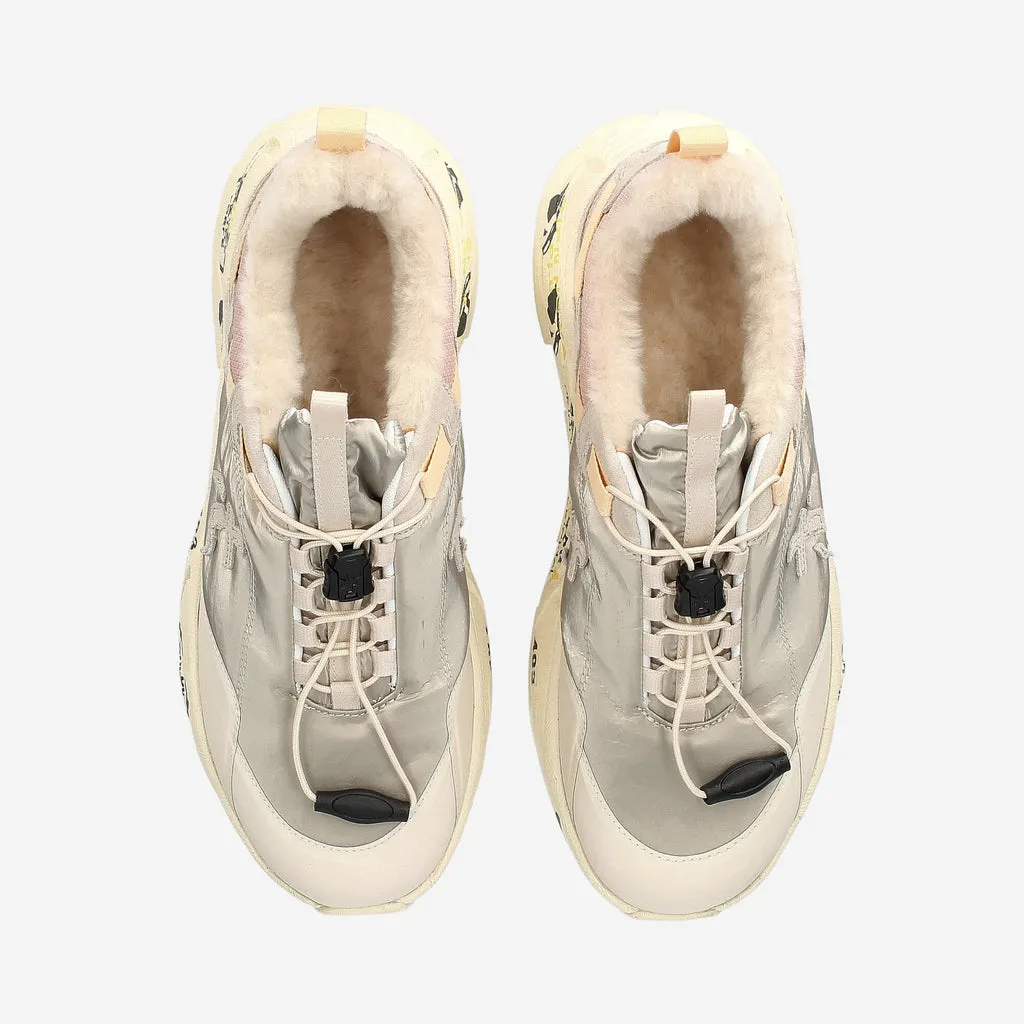 CROSSDVAR 330M Toggle front fur lined sneaker