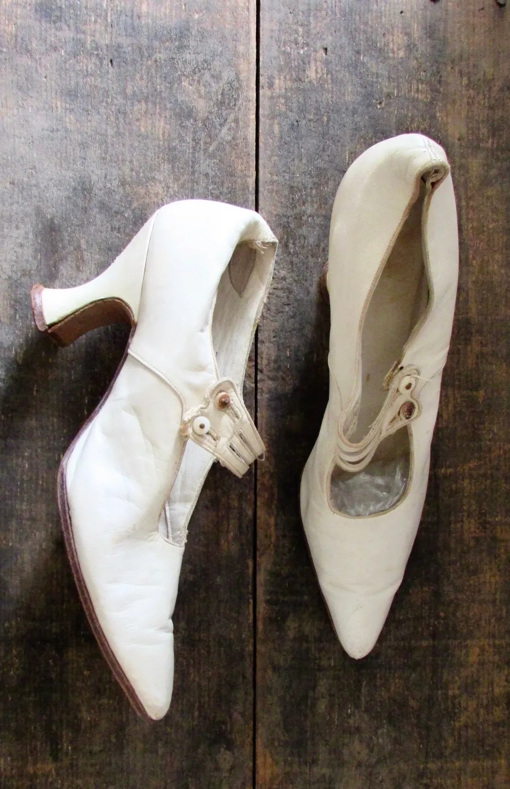 MARY JANES Antique 20s Shoes with Box, Size 6 - 7